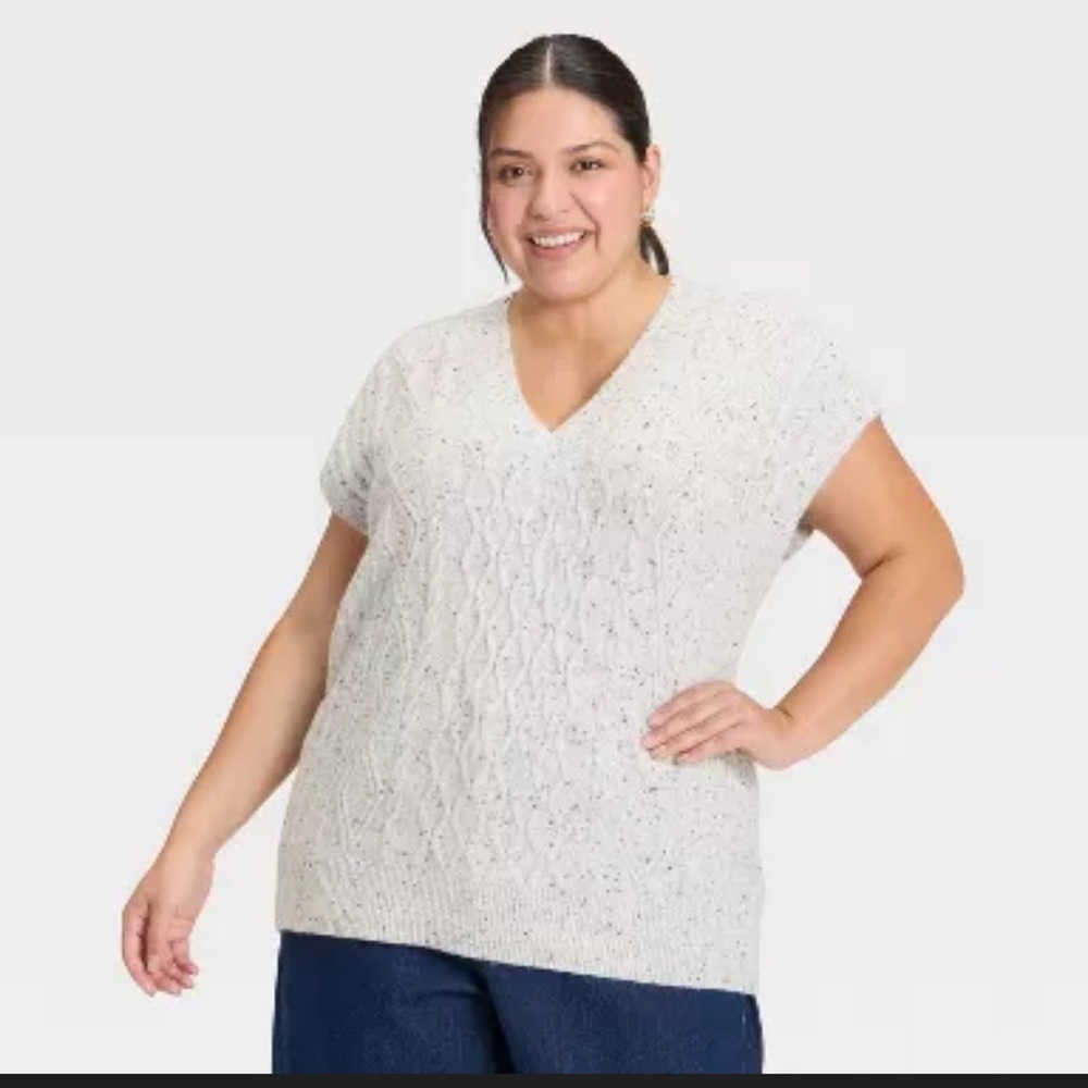 Women’s Cable Knit Sweater Vest XL – Universal Thread Light Gray NWT